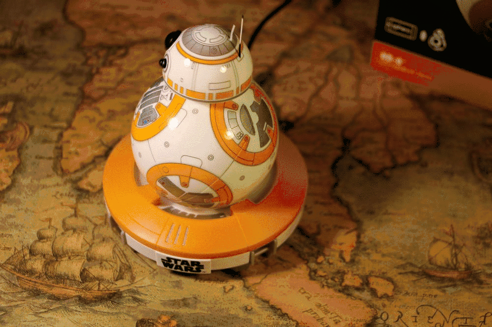 足够呆萌的小机灵鬼bb8星战机器人开箱