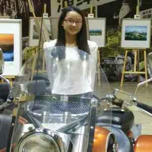 ovyxKt_7hGzBQ3j8V1R0OM5eEDck