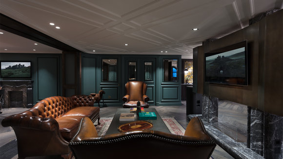 throne room business environment