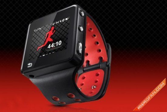 Motorola 摩托罗拉 MotoActv 智能手表
