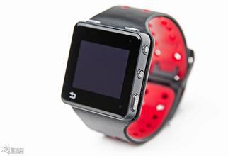 Motorola 摩托罗拉 MotoActv 智能手表