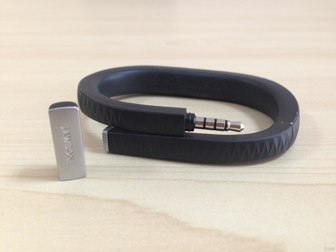 Jawbone  智能手环