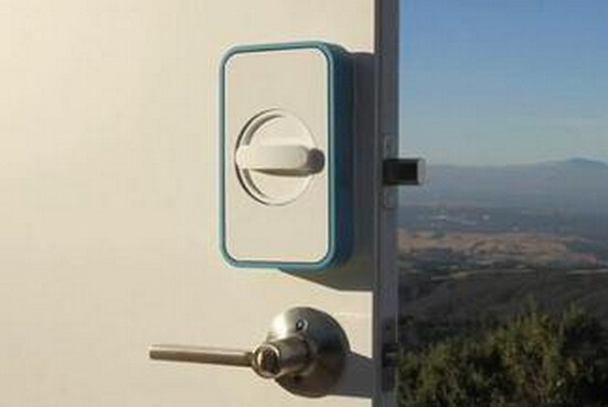 Lockitron：让你通过手机开关门锁