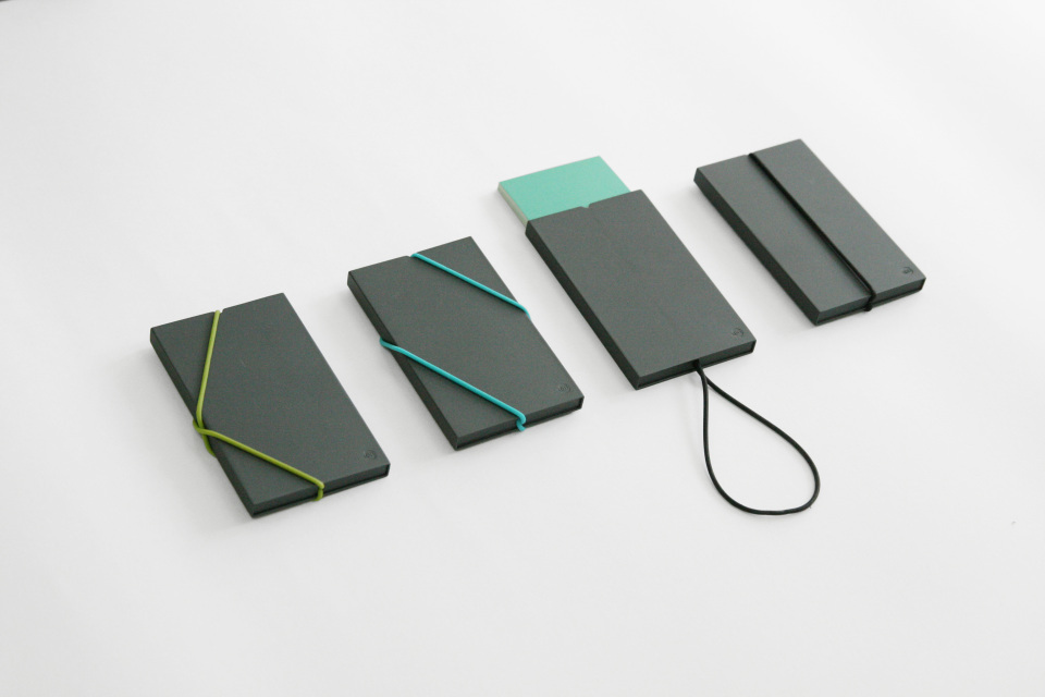 伟德bv1946官网-西方“一刀切”禁未成年用社媒中国为何不能跟？