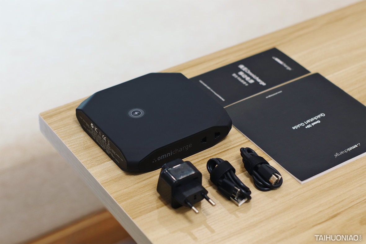 原创移动电源界的瑞士军刀带ac接口的omni20移动电源体验